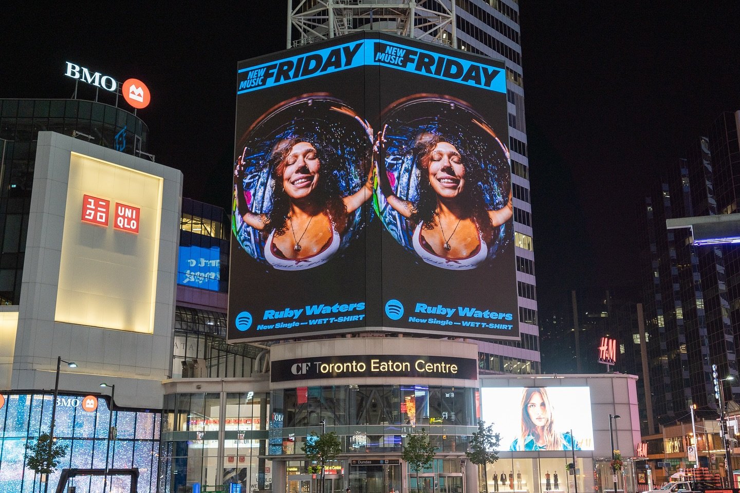 Billboard feature