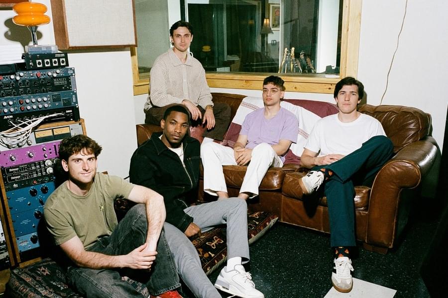 Artist Spotlight: Stolen Gin